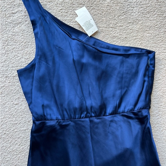 Abercrombie & Fitch One-Shoulder Satin Knotted Midi Dress Royal Blue Medium New - Picture 16 of 16